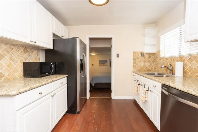 $649,000 | 1012 Temple Avenue, Long Beach, CA 90804