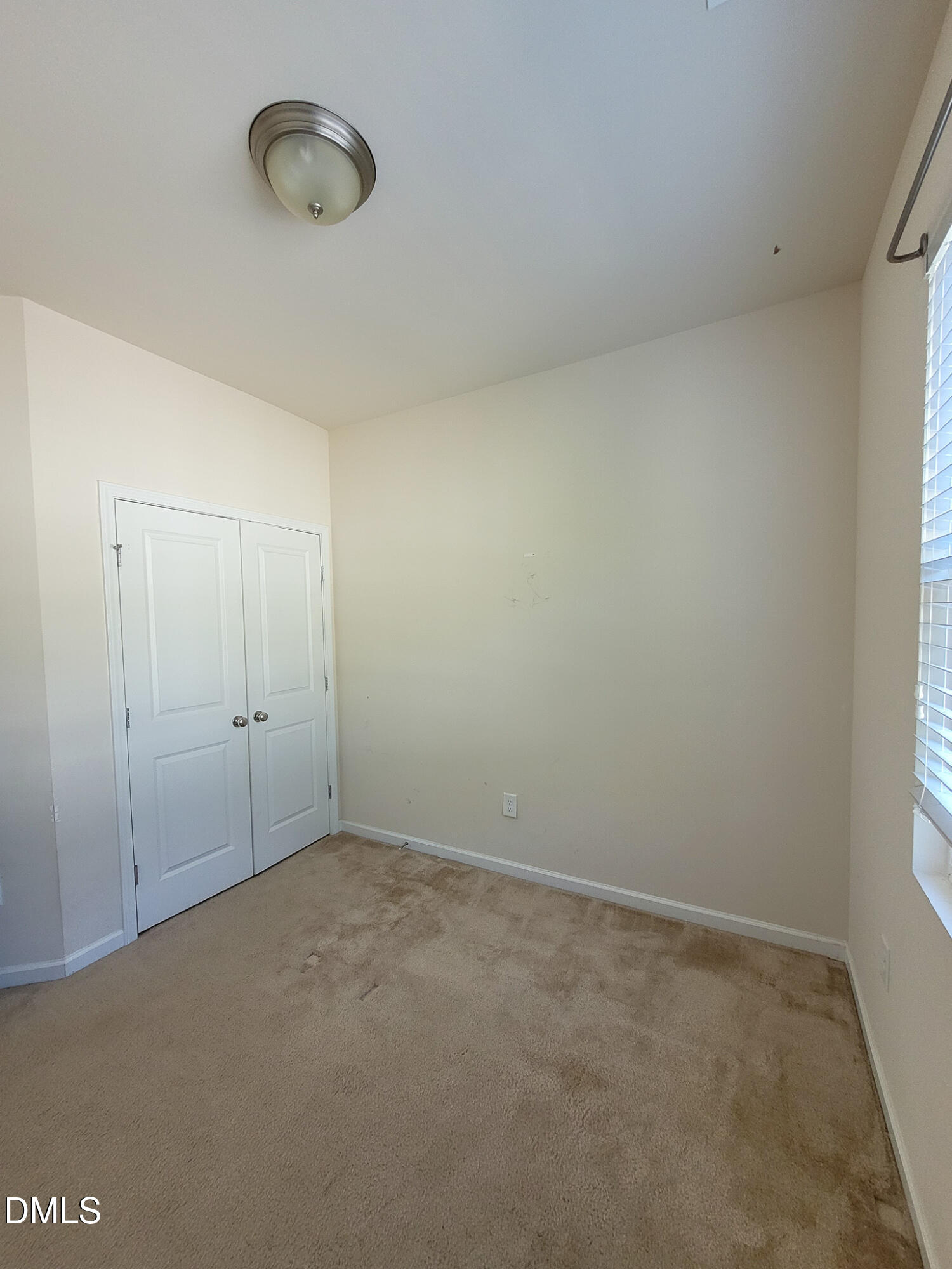 8951 Commons Townes Drive Raleigh, NC 27616 - Photo 31 of 40 20231018_111253