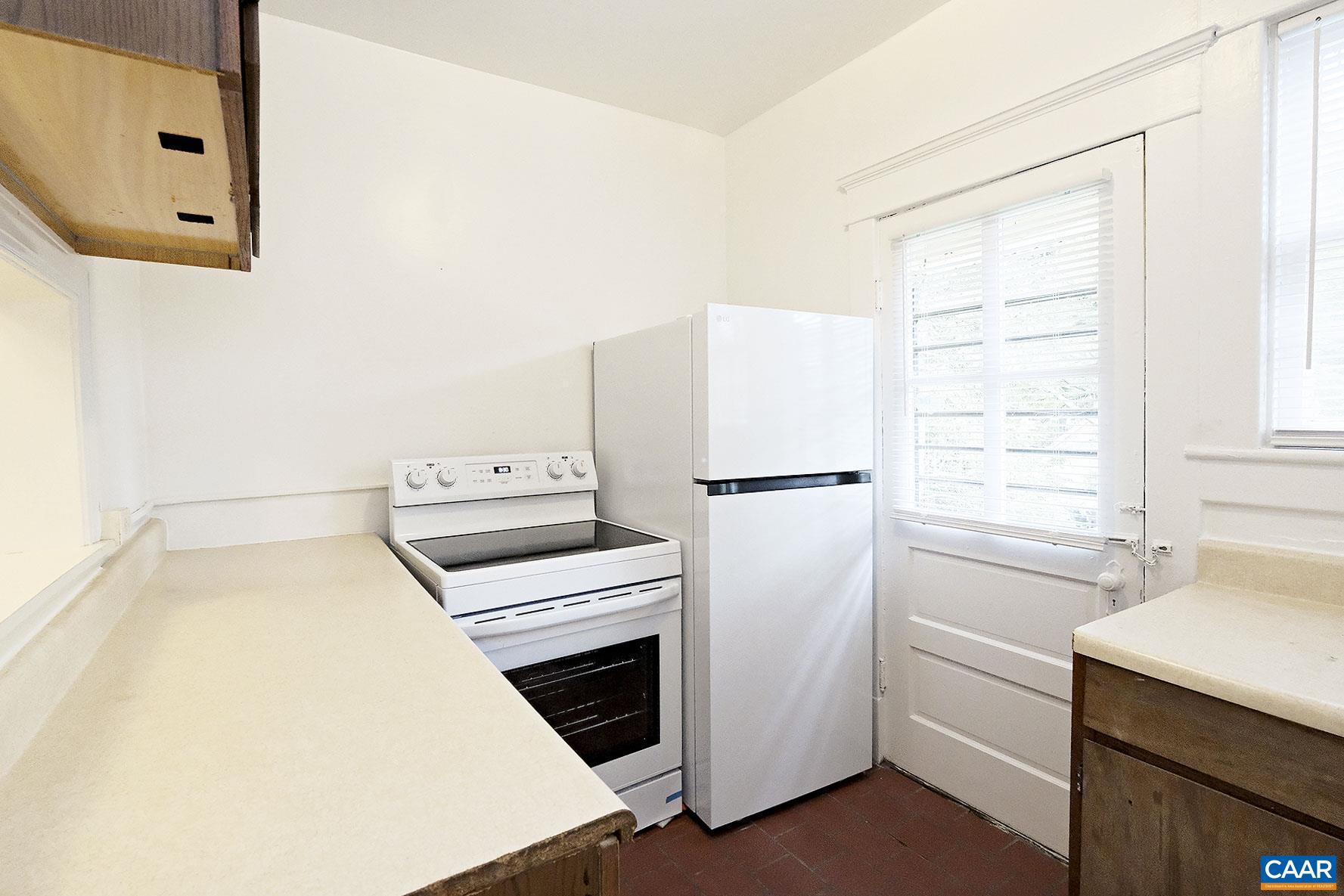 1904 Stadium Road, Unit A Charlottesville, VA 22903 - Photo 5 of 17