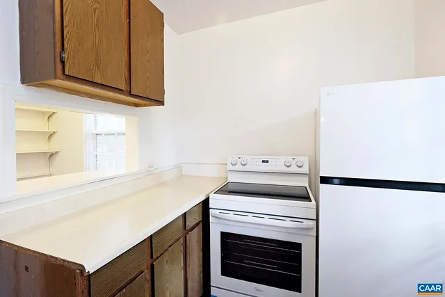 $1,895 | 1904 Stadium Road, Unit A, Charlottesville, VA 22903