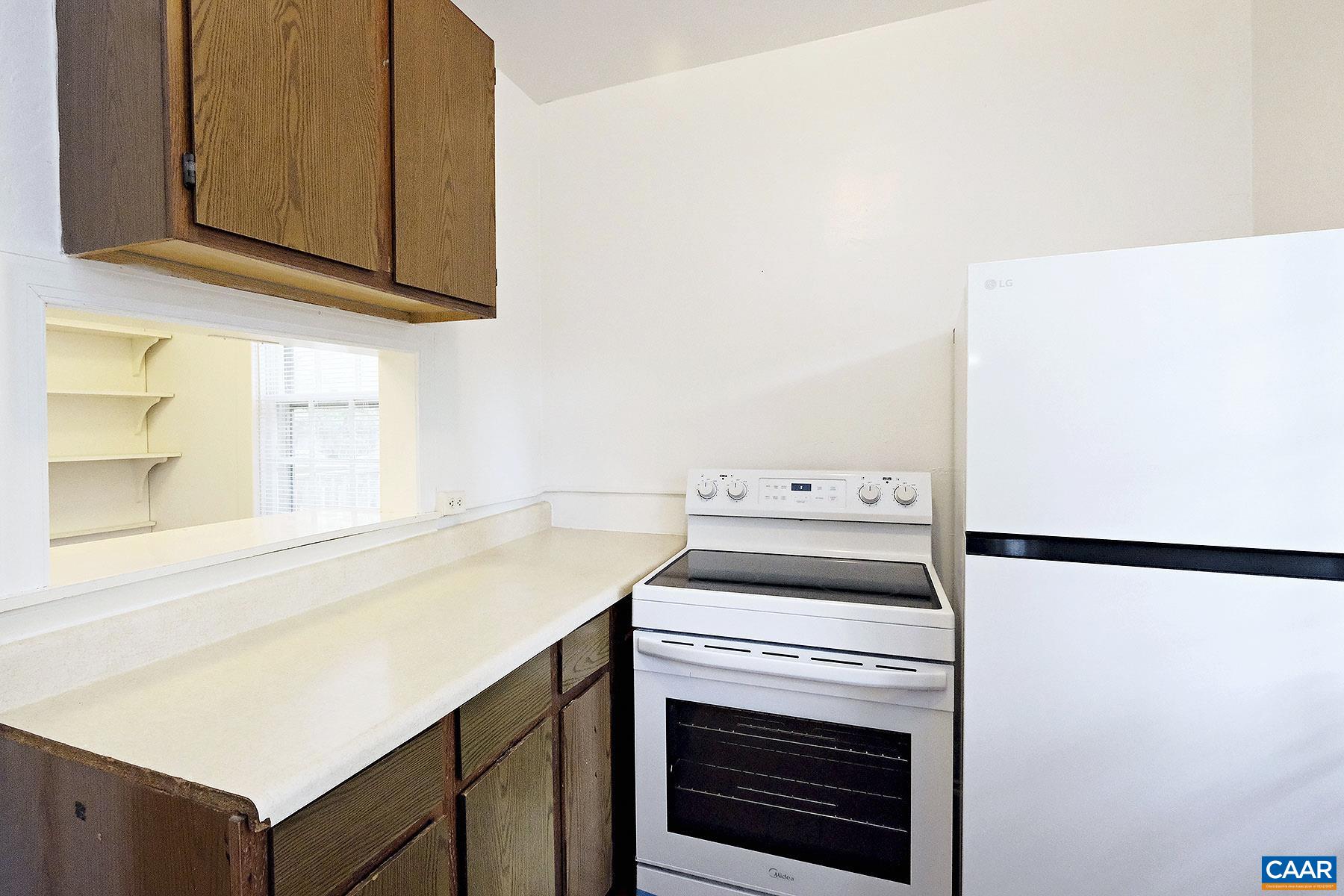 1904 Stadium Road, Unit A Charlottesville, VA 22903 - Photo 6 of 17