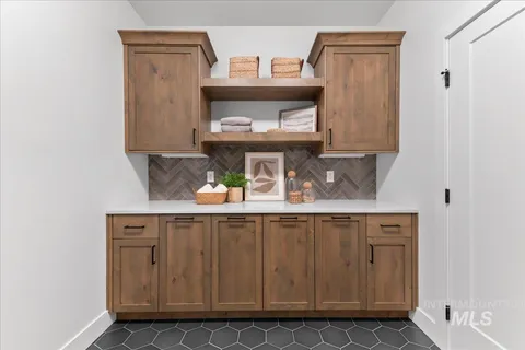 $1,050,000 | 7929 West Deerfawn Lane, Eagle, ID 83616