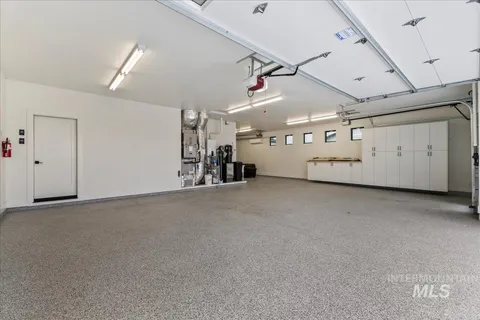 $1,050,000 | 7929 West Deerfawn Lane, Eagle, ID 83616