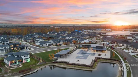 $1,095,000 | 7929 West Deerfawn Lane, Eagle, ID 83616