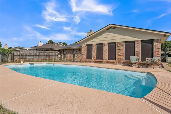 $360,000 | 735 Danvers Lane, Mansfield, TX 76063