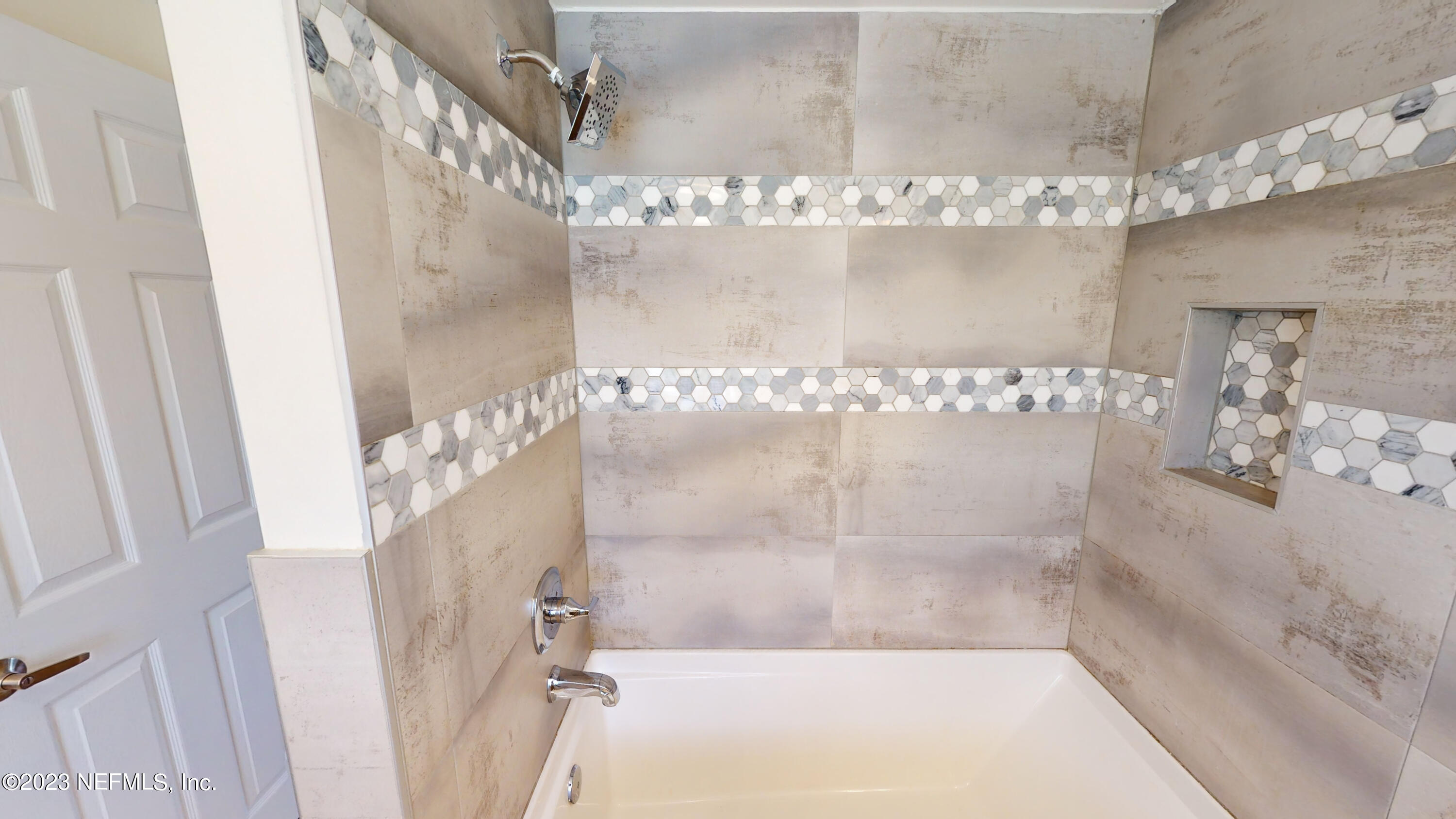 2011 Cornell Road Middleburg, FL 32068 - Photo 14 of 42 1st Bathroom