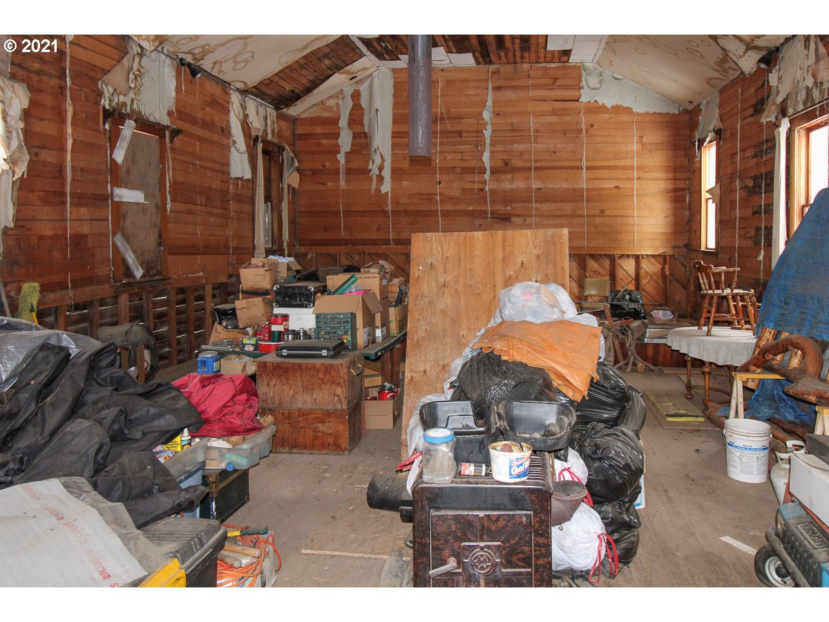 83617 Rye Ridge Road Enterprise, OR 97828 - Photo 3 of 14 Gallery Image 3