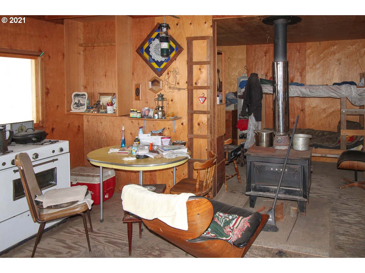 83617 Rye Ridge Road Enterprise, OR 97828 - Photo 6 of 14 Gallery Image 6