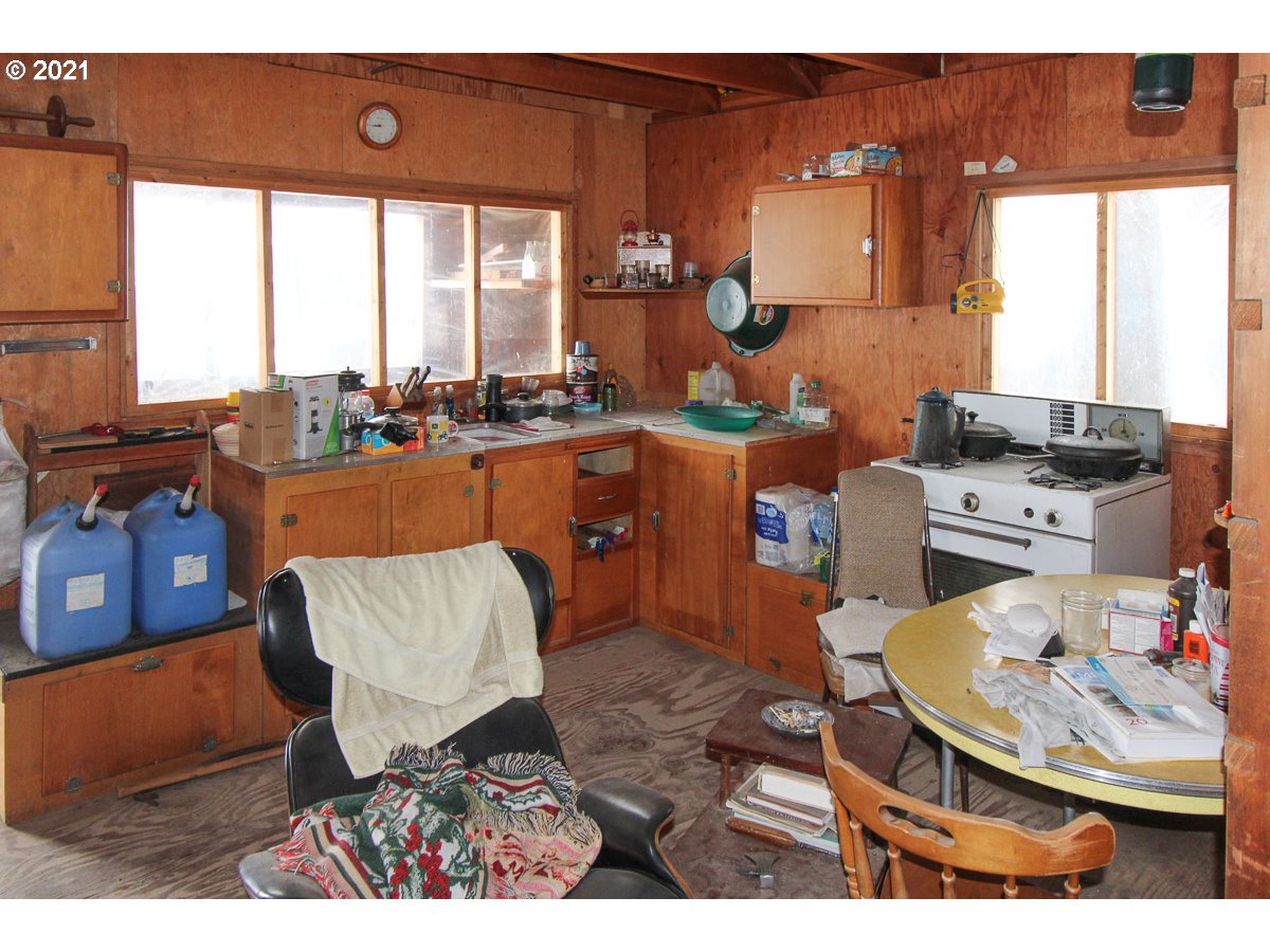 83617 Rye Ridge Road Enterprise, OR 97828 - Photo 8 of 14 Gallery Image 8
