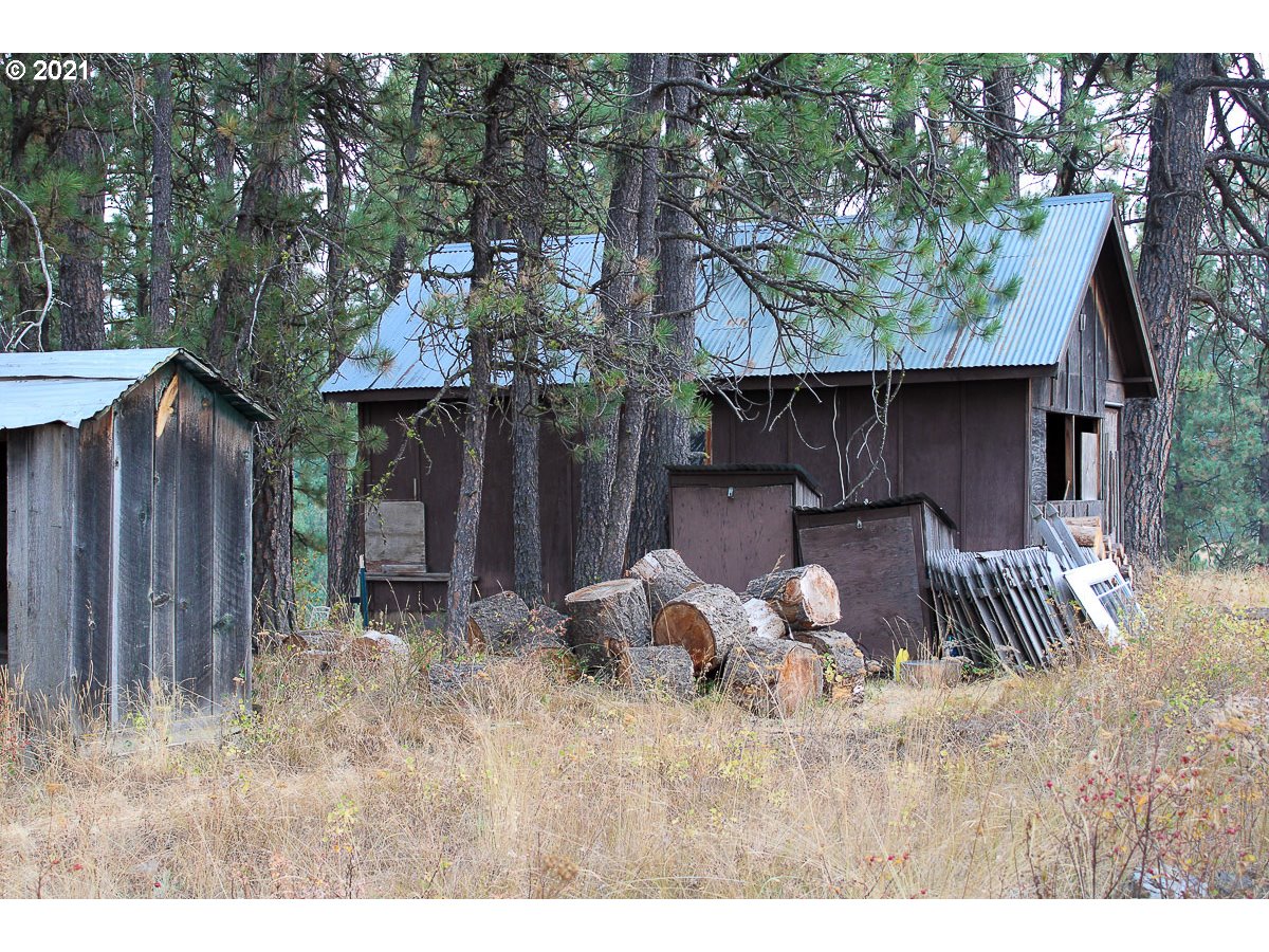 83617 Rye Ridge Road Enterprise, OR 97828 - Photo 9 of 14 Gallery Image 9