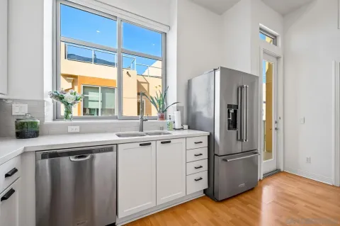 $1,629,000 | 465 South Cleveland Street, Unit 103, Oceanside, CA 92054