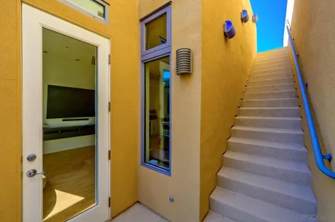 $1,629,000 | 465 South Cleveland Street, Unit 103, Oceanside, CA 92054