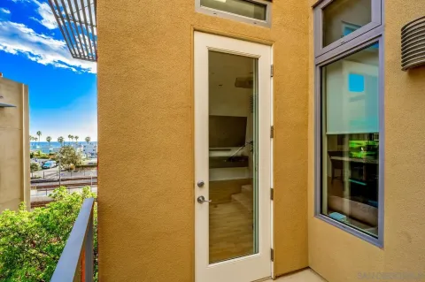 $1,629,000 | 465 South Cleveland Street, Unit 103, Oceanside, CA 92054