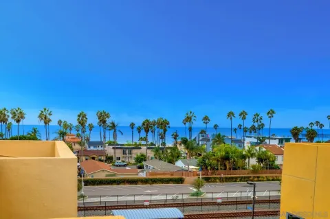 $1,629,000 | 465 South Cleveland Street, Unit 103, Oceanside, CA 92054