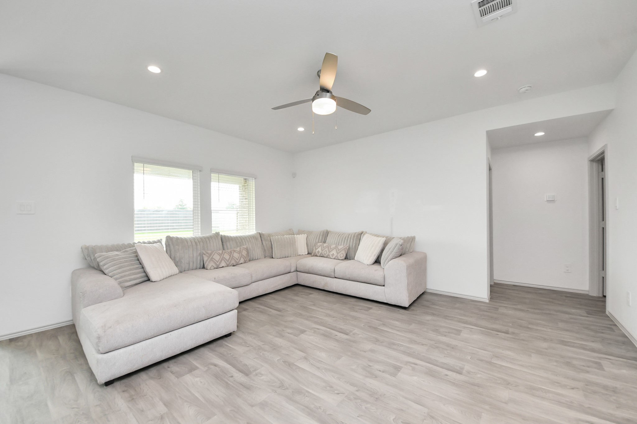 3521 Rockefeller Road Texas City, TX 77591 - Photo 15 of 41