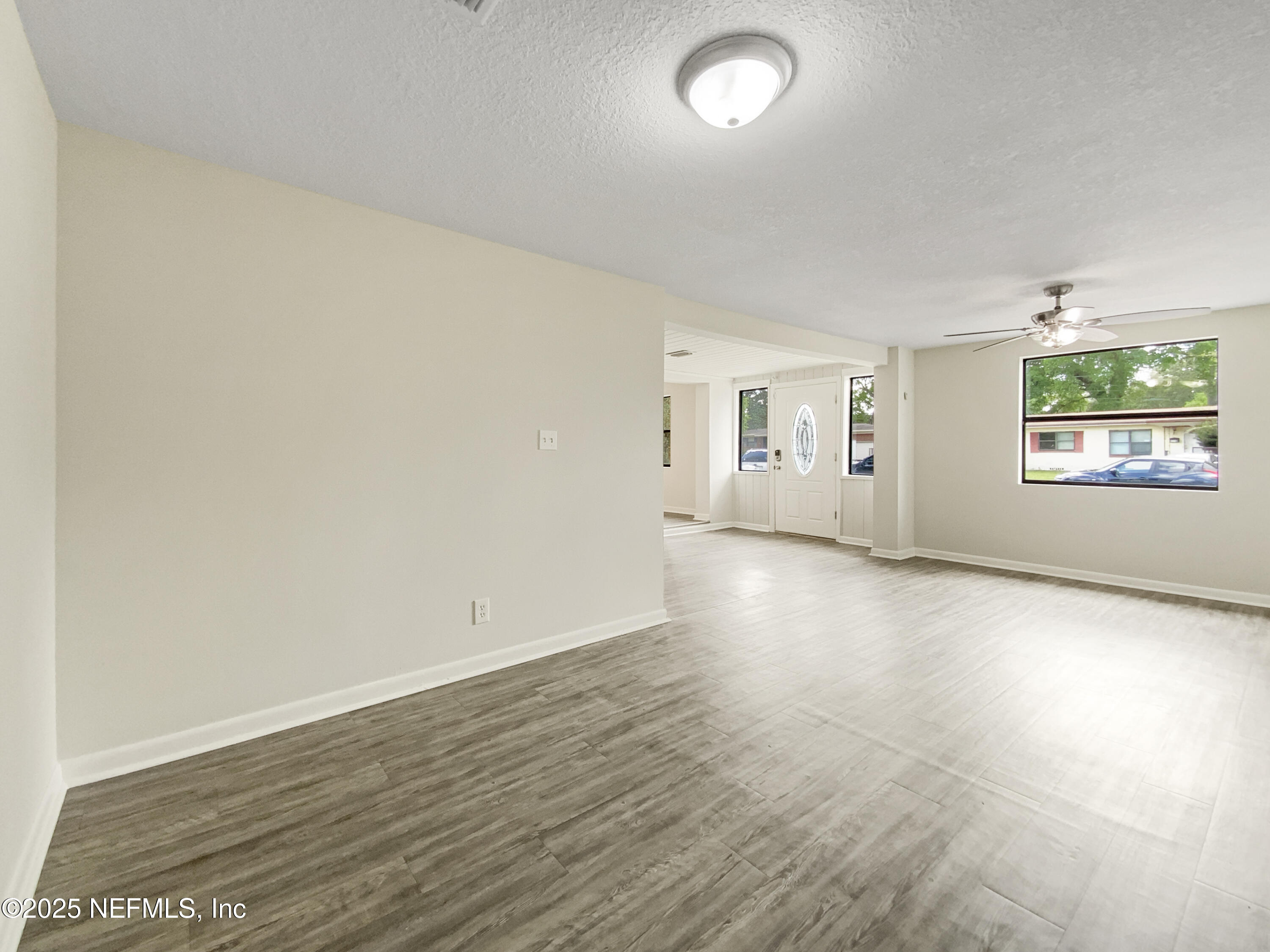 2511 Gaillardia Road Jacksonville, FL 32211 - Photo 3 of 26 listing_2