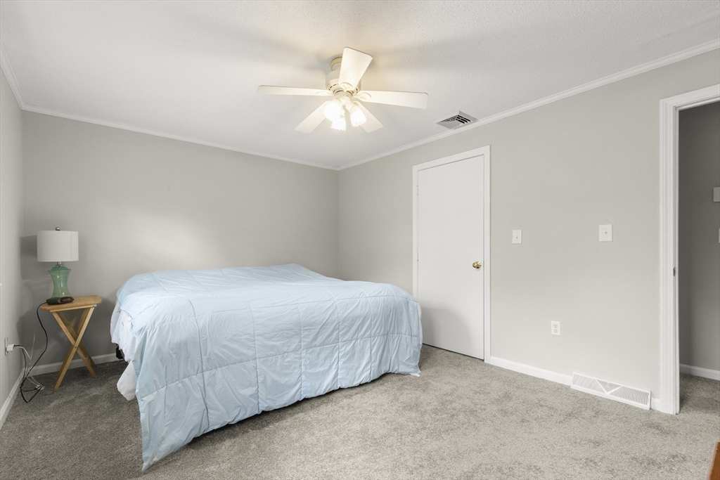 191 Irondequoit Road Franklin, MA 02038 - Photo 23 of 42 Gallery Image 23