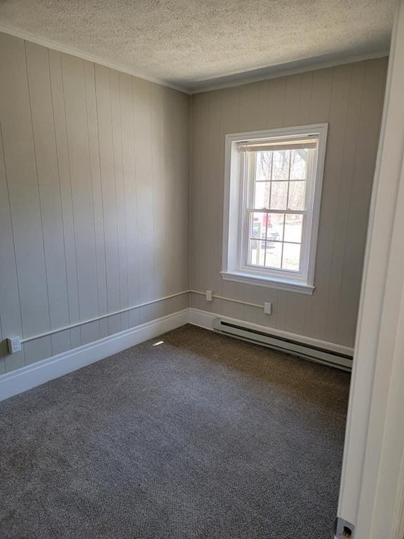 68 Grove Clinton Ma, Unit A Clinton, MA 01510 - Photo 13 of 15