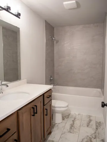 $525,637 | 6722 14th Street South, Fargo, ND 58104