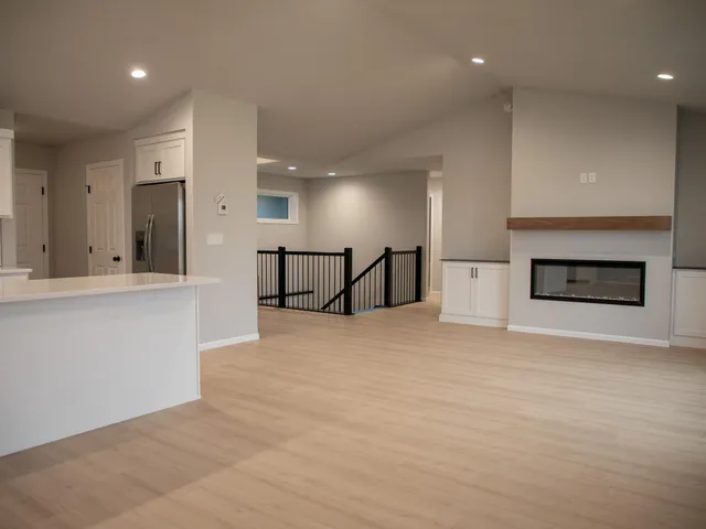 $525,637 | 6722 14th Street South, Fargo, ND 58104