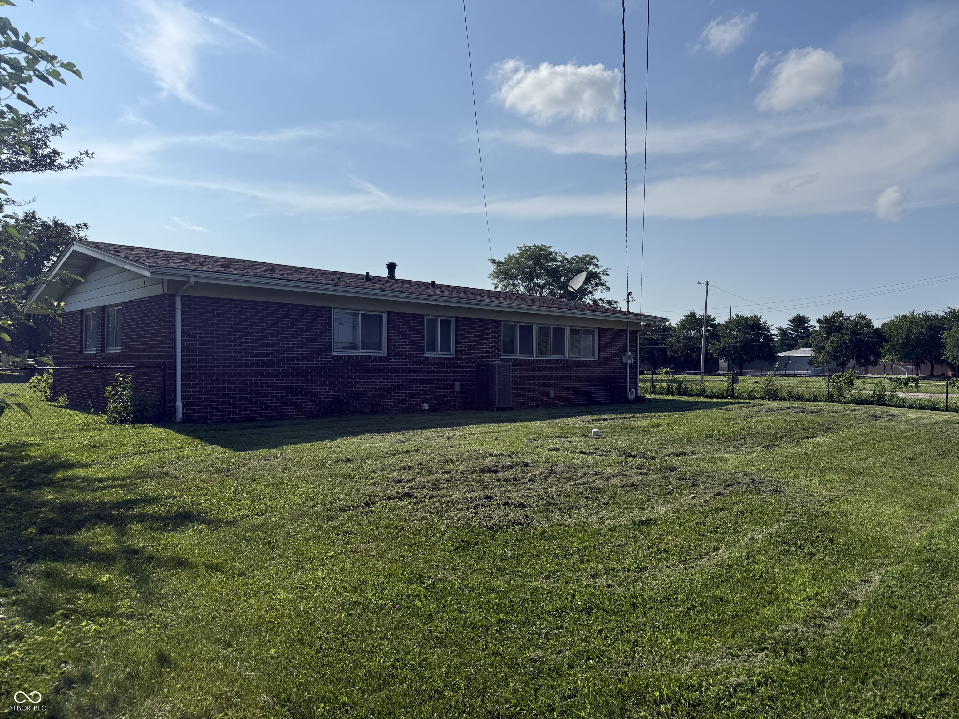 2585 Union Street Columbus, IN 47201 - Photo 27 of 28