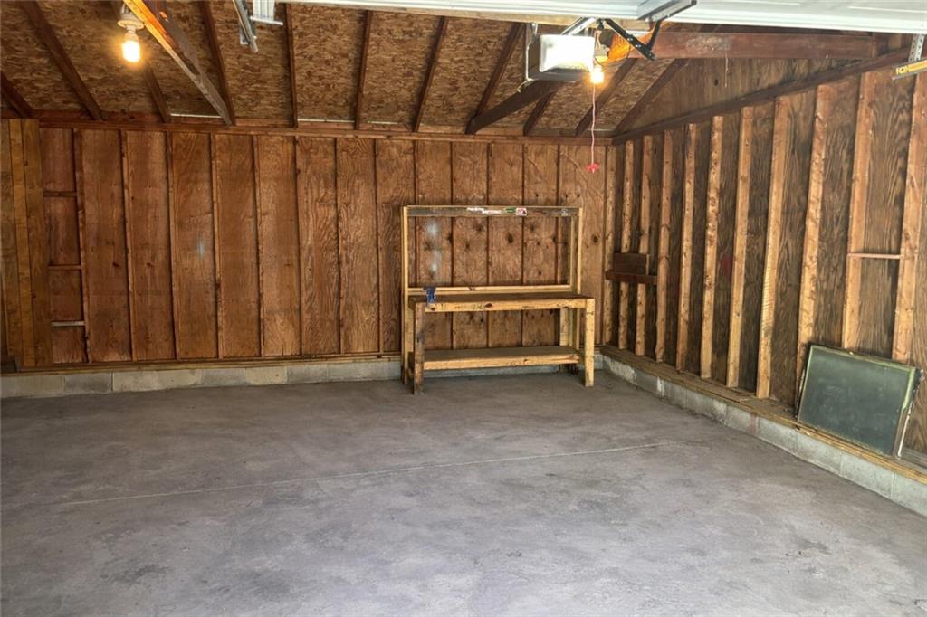 3302 Gene Field Road St. Joseph, MO 64506 - Photo 18 of 21