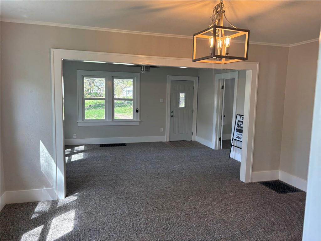 3302 Gene Field Road St. Joseph, MO 64506 - Photo 5 of 21