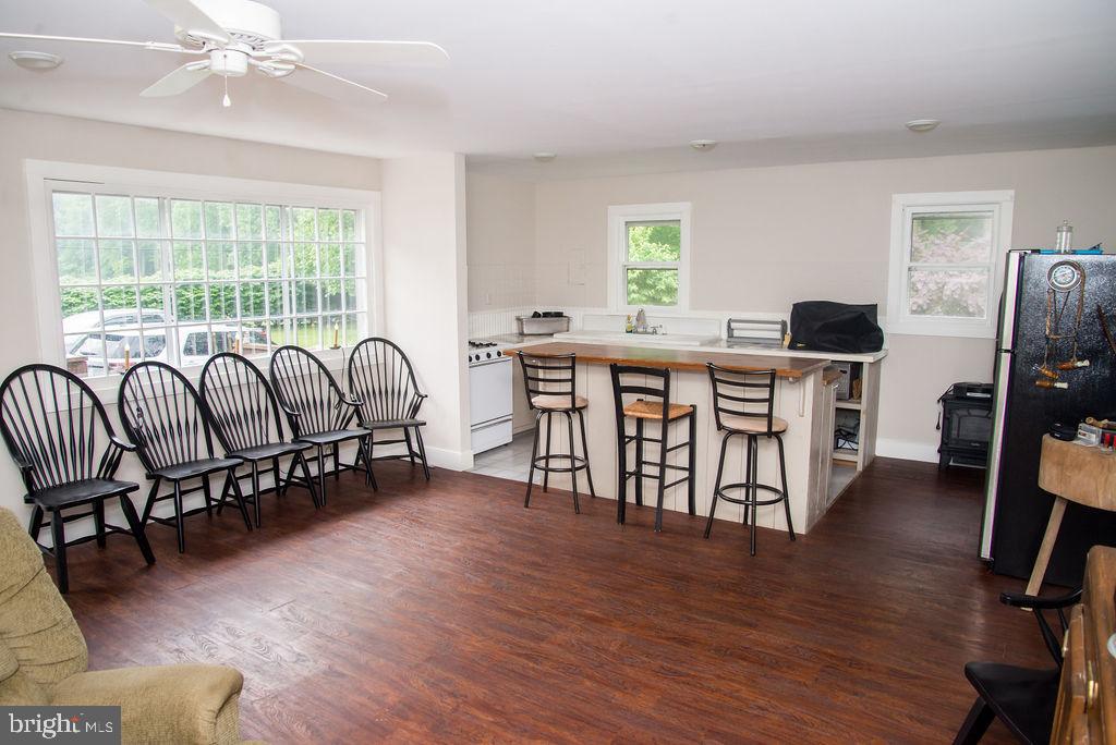 249 Watsons Mill Road Elmer, NJ 08318 - Photo 34 of 60 Guest House Living Room/Kitchen