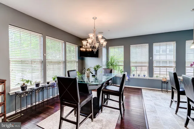 $899,900 | 510 Overlook Park Drive, Unit 32, Oxon Hill, MD 20745