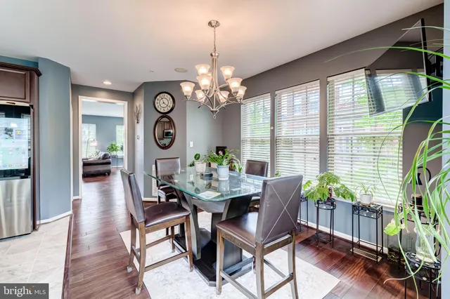 $899,900 | 510 Overlook Park Drive, Unit 32, Oxon Hill, MD 20745