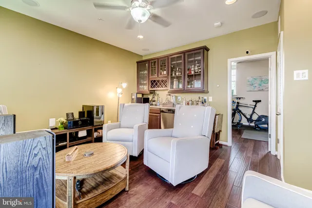 $899,900 | 510 Overlook Park Drive, Unit 32, Oxon Hill, MD 20745