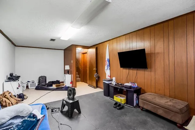 $227,000 | 1835 Miami Street, Leavenworth, KS 66048