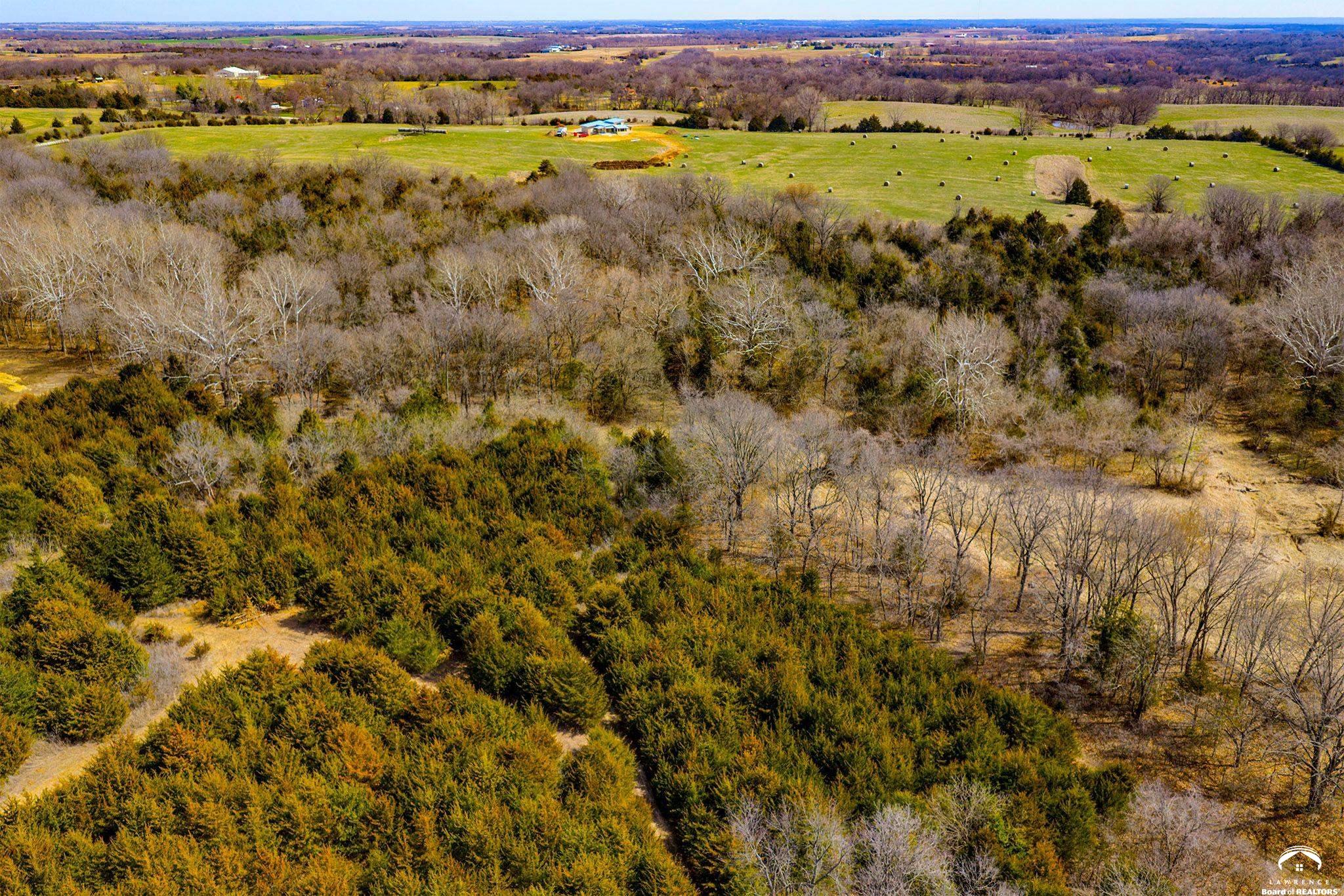 24091 Linwood Road Linwood, KS 66052 - Photo 16 of 31