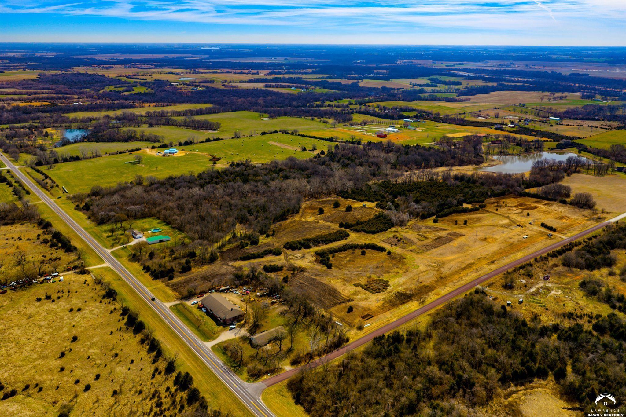 24091 Linwood Road Linwood, KS 66052 - Photo 3 of 31