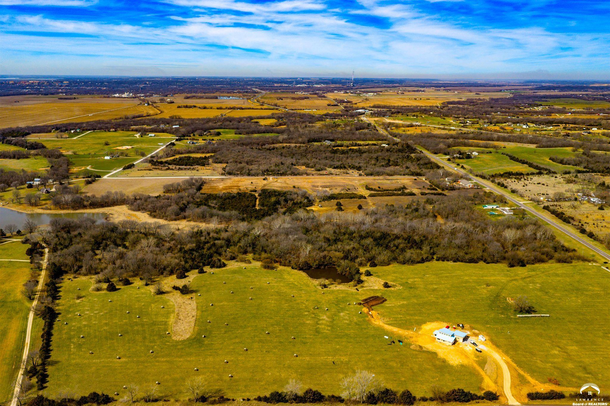 24091 Linwood Road Linwood, KS 66052 - Photo 7 of 31