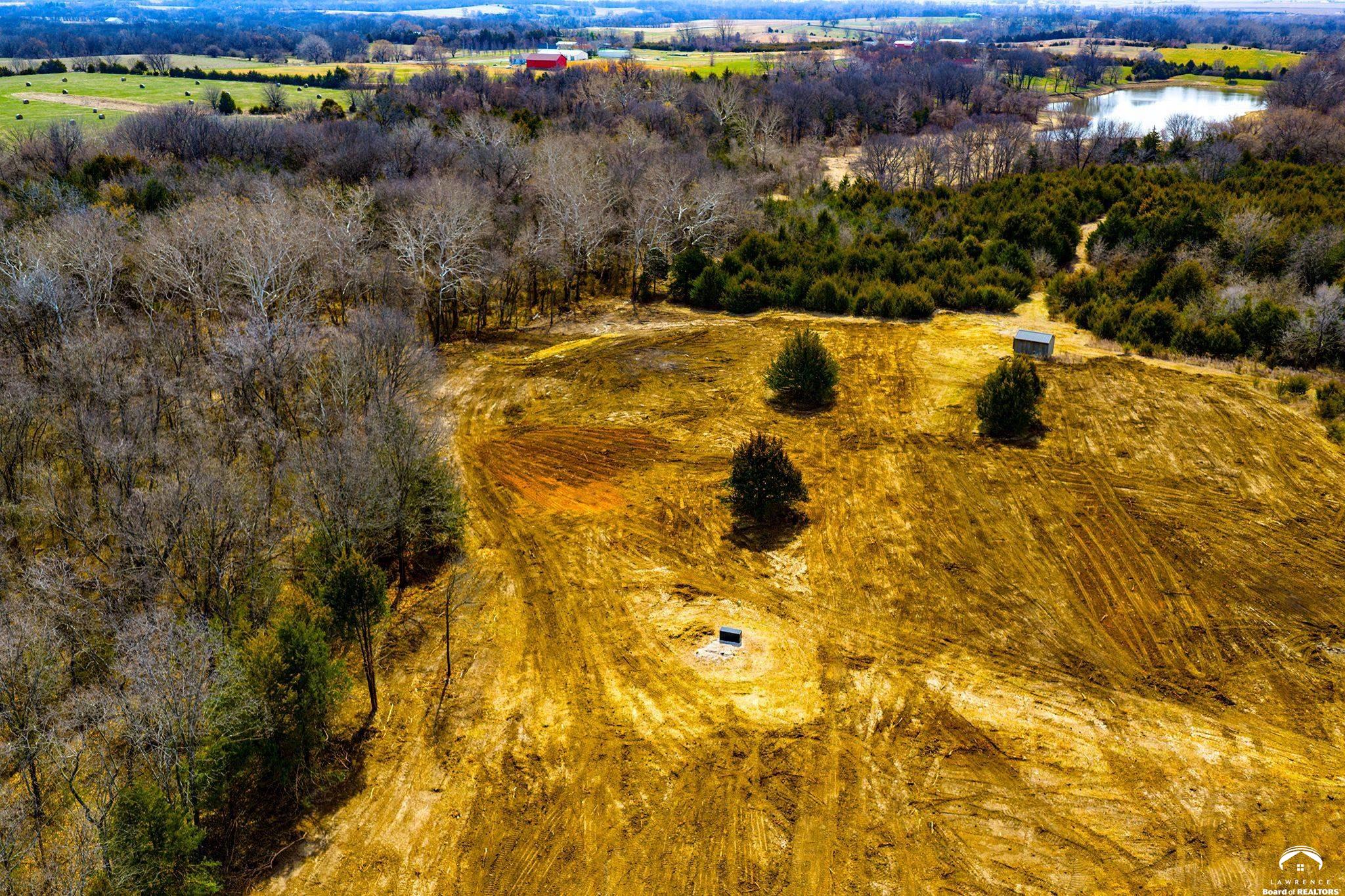 24091 Linwood Road Linwood, KS 66052 - Photo 8 of 31