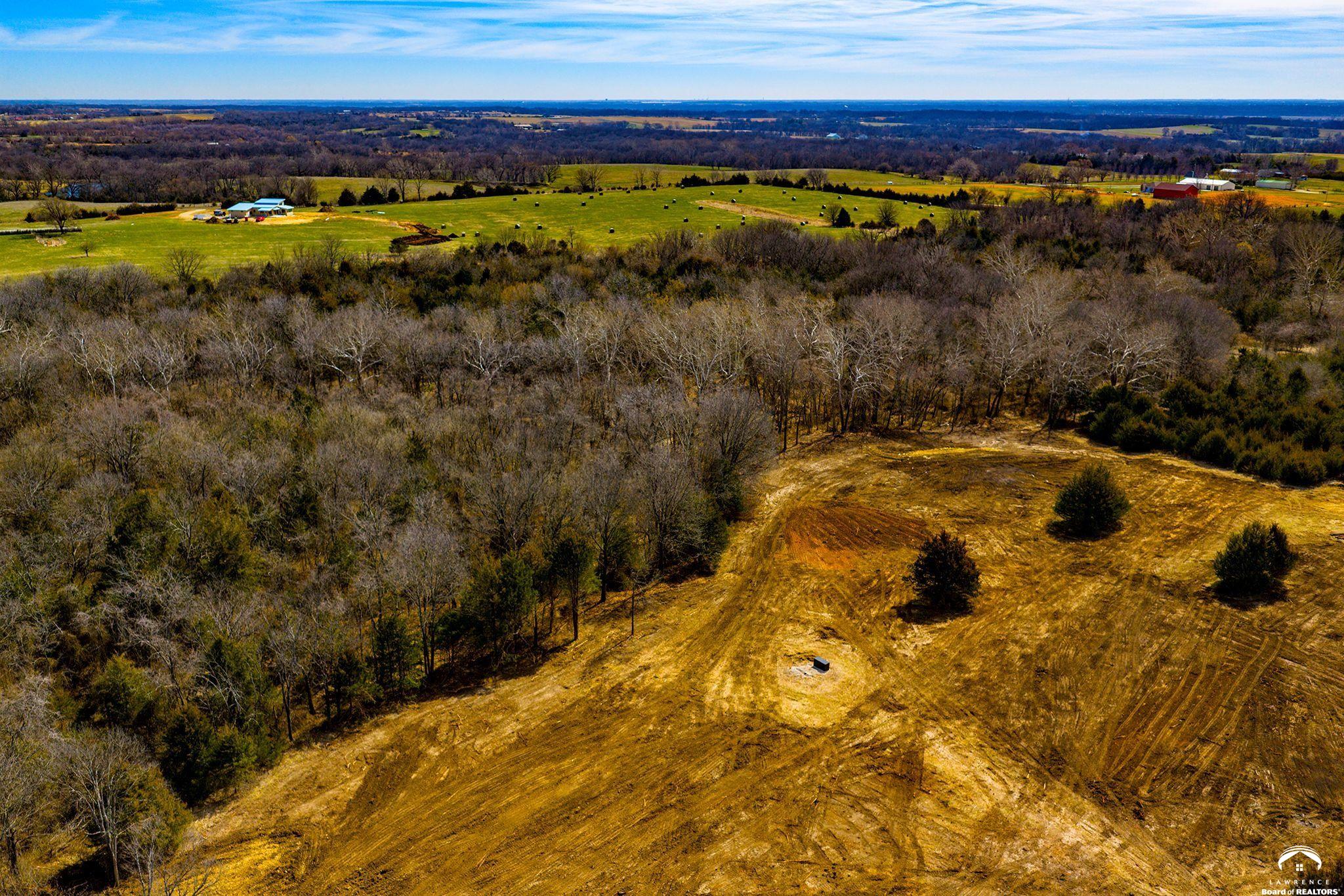 24091 Linwood Road Linwood, KS 66052 - Photo 9 of 31
