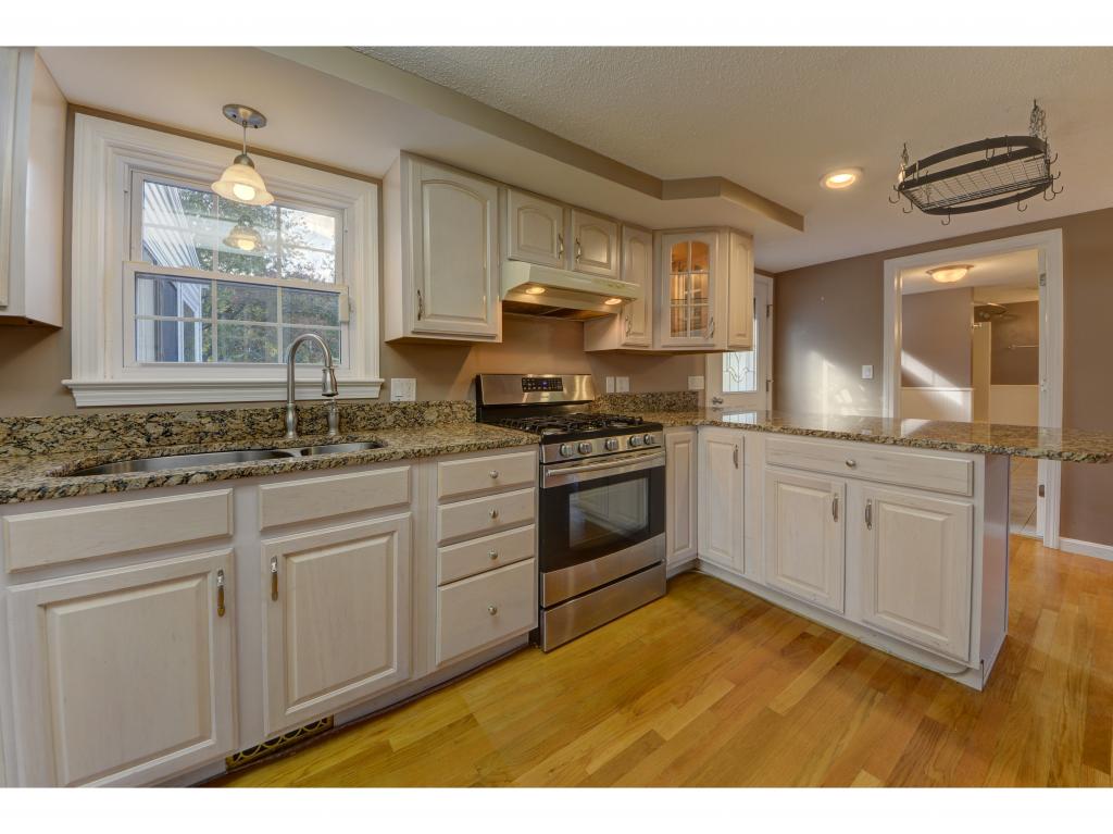83 Stackpole Road Somersworth, NH 03878 - Photo 4 of 36 Gallery Image 4