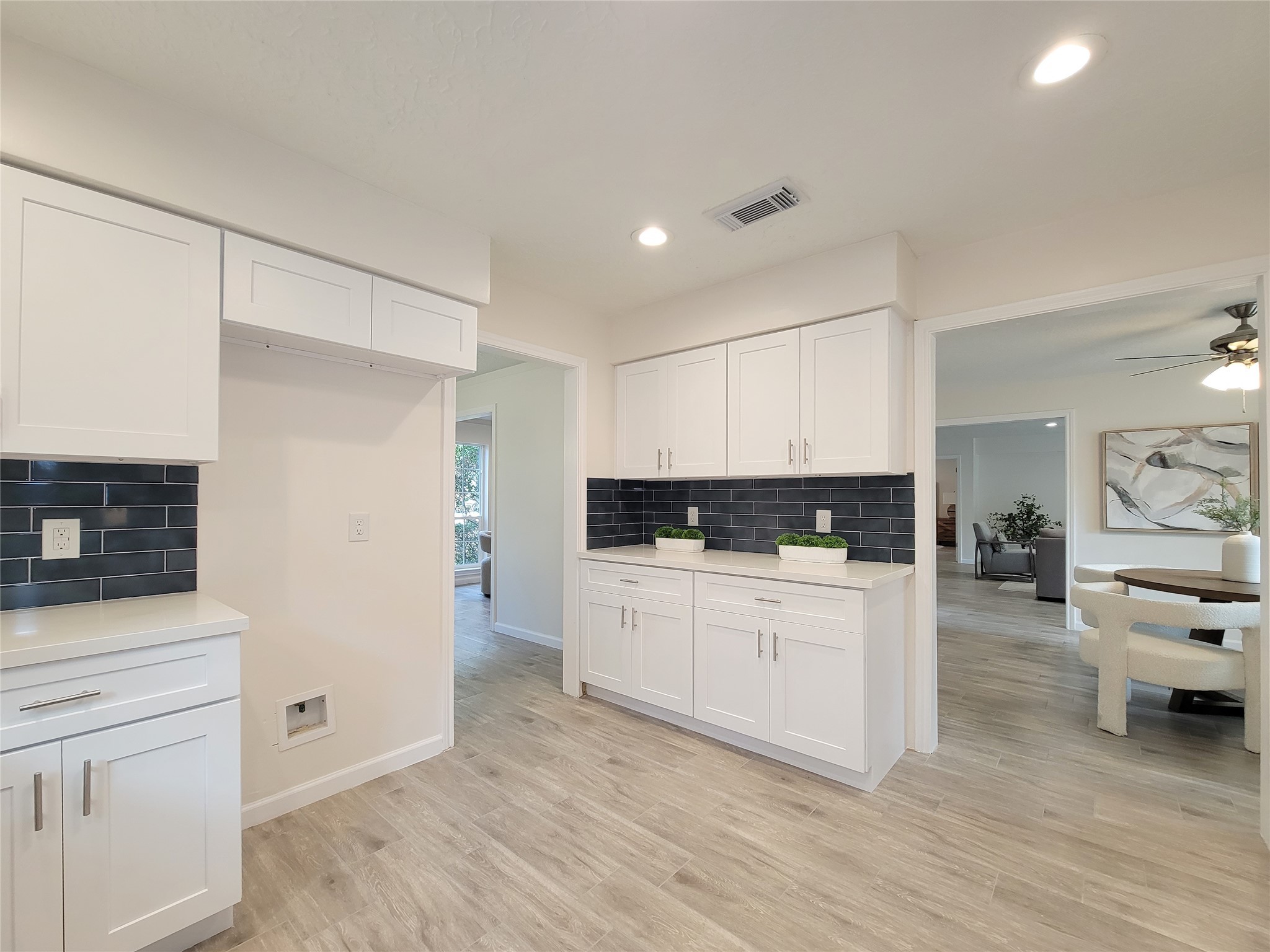 10703 Idlebrook Drive Houston, TX 77070 - Photo 17 of 47 stunning remodeled kitchen with new applicances