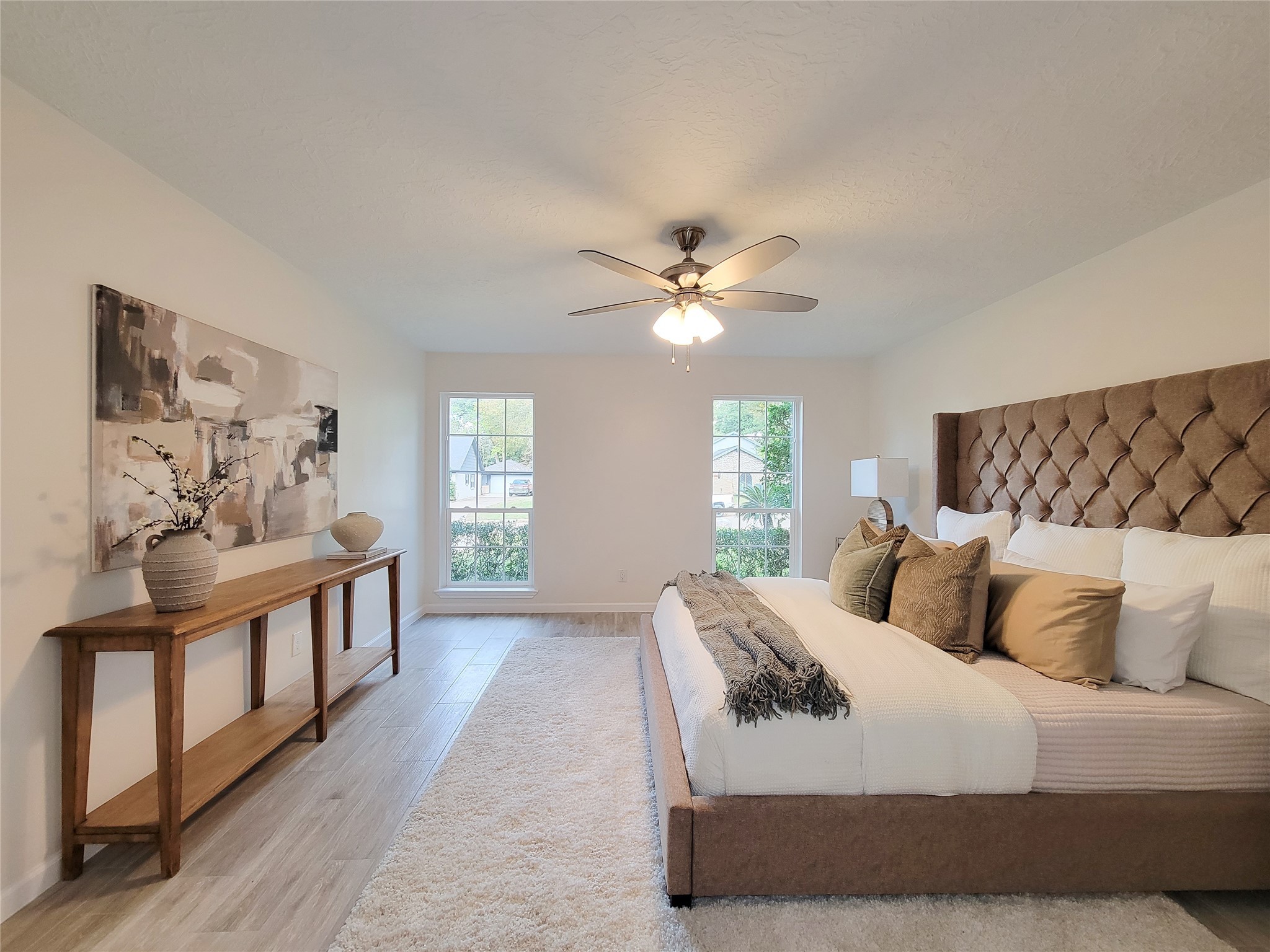 10703 Idlebrook Drive Houston, TX 77070 - Photo 30 of 47 oversized primary bedroom