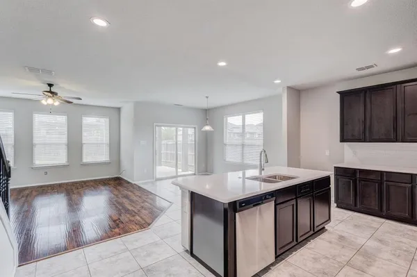 $2,699 | 5529 Las Lomas Lane, Denton, TX 76208