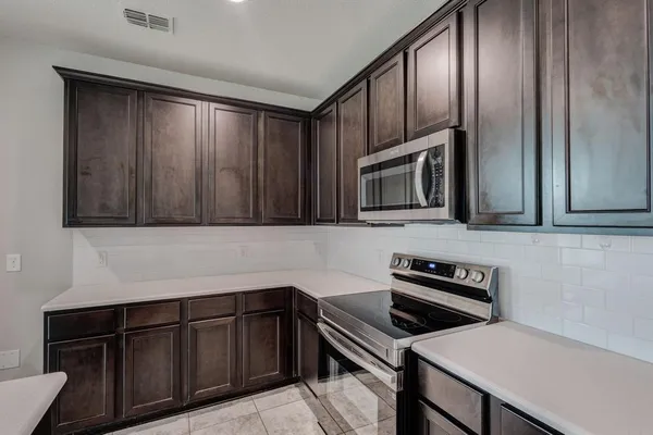 $2,699 | 5529 Las Lomas Lane, Denton, TX 76208