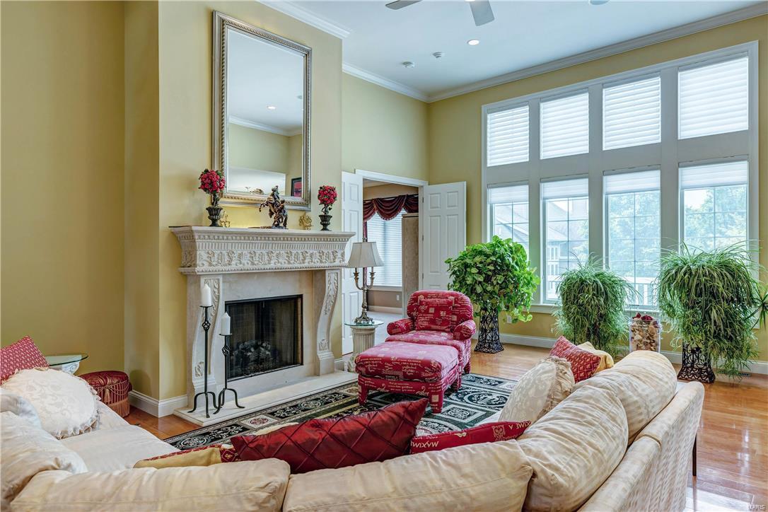 1934 Chesterfield Ridge Circle Chesterfield, MO 63017 - Photo 13 of 57 Gallery Image 13