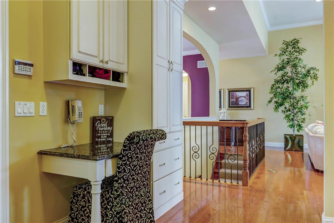 1934 Chesterfield Ridge Circle Chesterfield, MO 63017 - Photo 27 of 57 Gallery Image 27