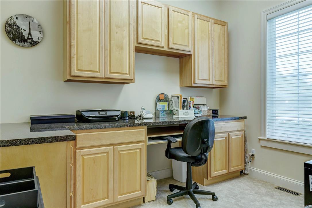 1934 Chesterfield Ridge Circle Chesterfield, MO 63017 - Photo 31 of 57 Gallery Image 31