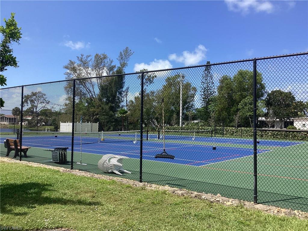 4 Chateau Way Naples, FL 34112 - Photo 35 of 45 a view of a basketball court