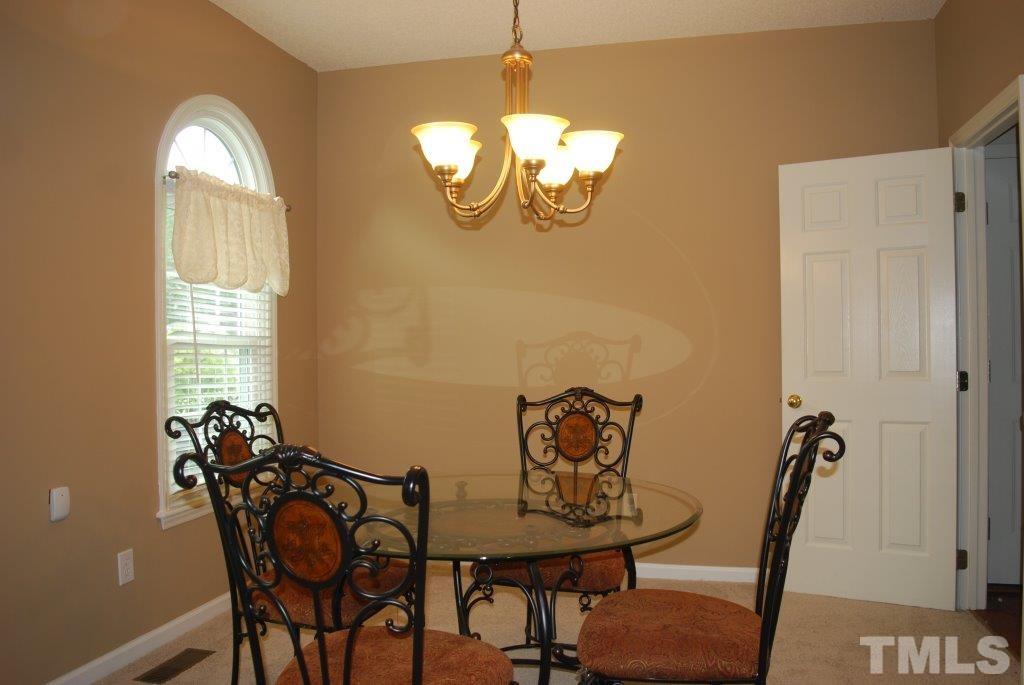 6808 Coventry Ridge Road Raleigh, NC 27616 - Photo 5 of 24 Gallery Image 5