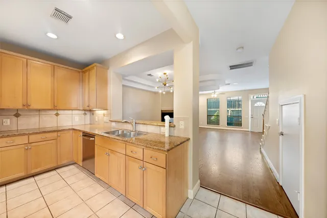 a view of utility room