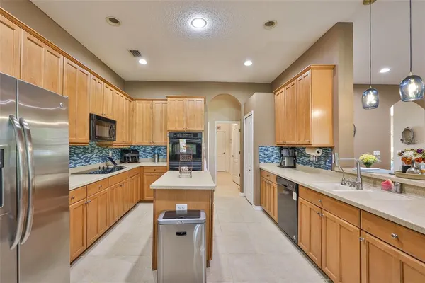 $2,850 | 1204 Facet View Way, Valrico, FL 33594