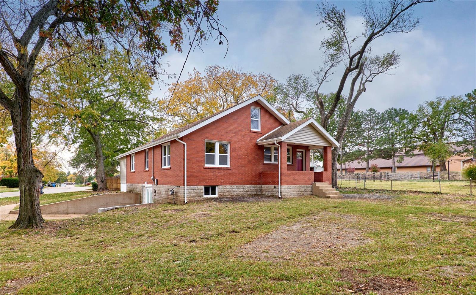 6496 Howdershell Road Hazelwood, MO 63042 - Photo 1 of 27 Gallery Image 1